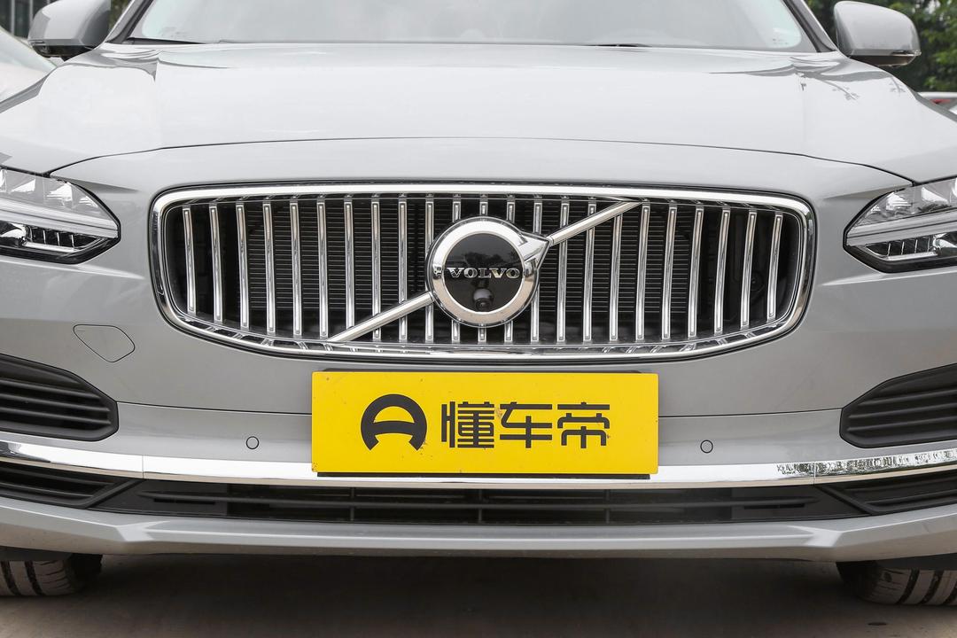 Volvo S90 PHEV 2026, фото 10