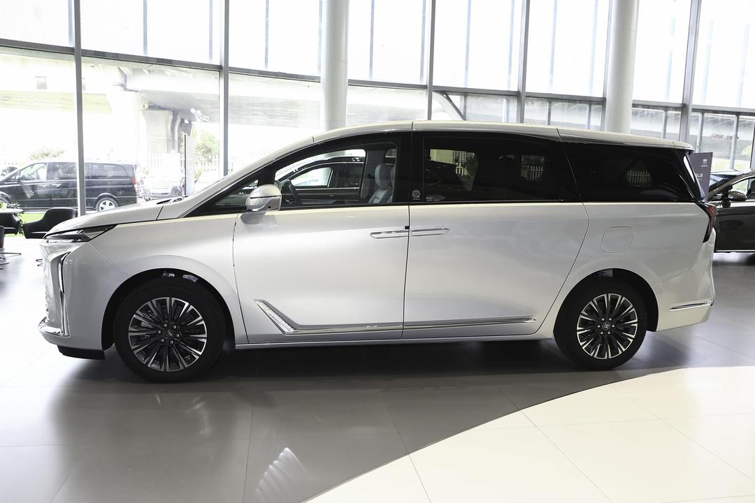 Buick GL8 2026, фото 4