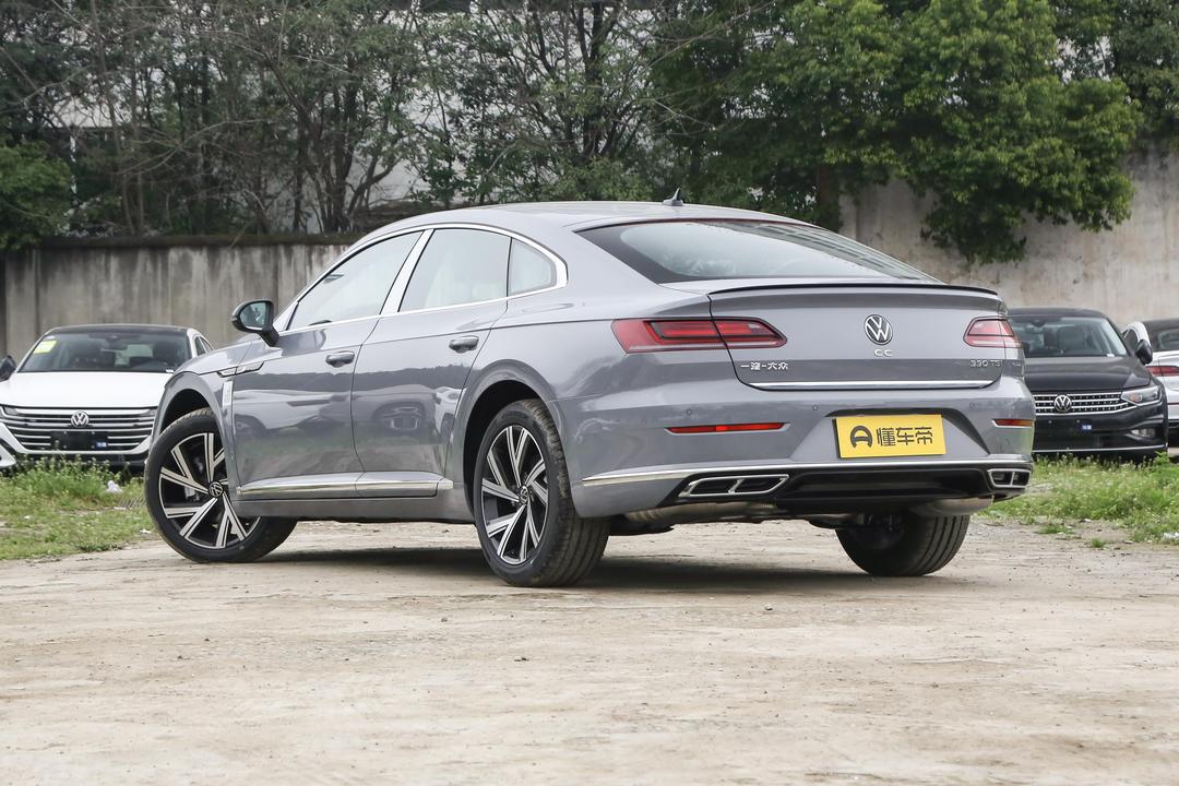 Volkswagen CC 2026, фото 5