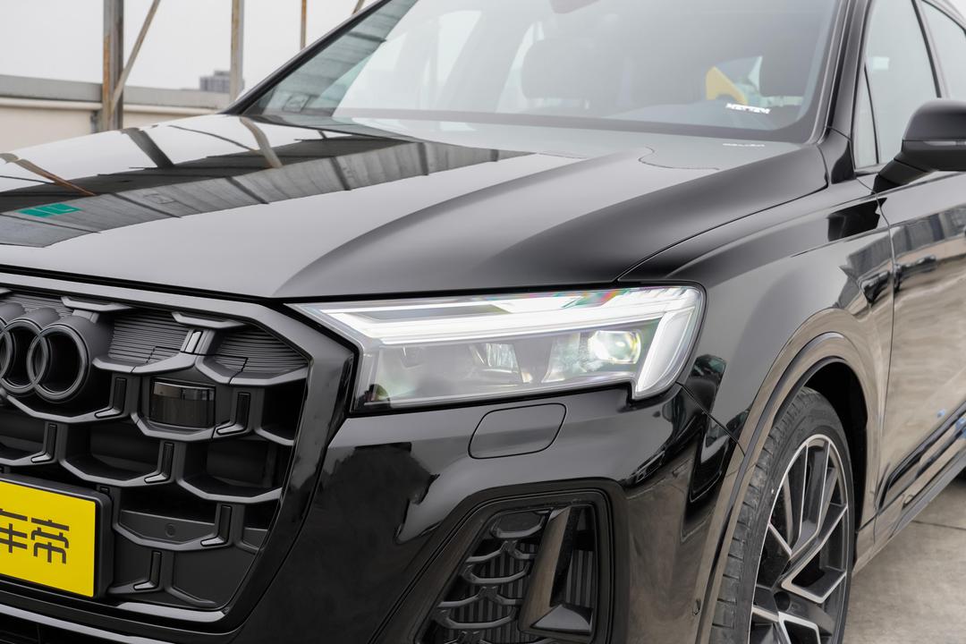 Audi Q7 2026, фото 14