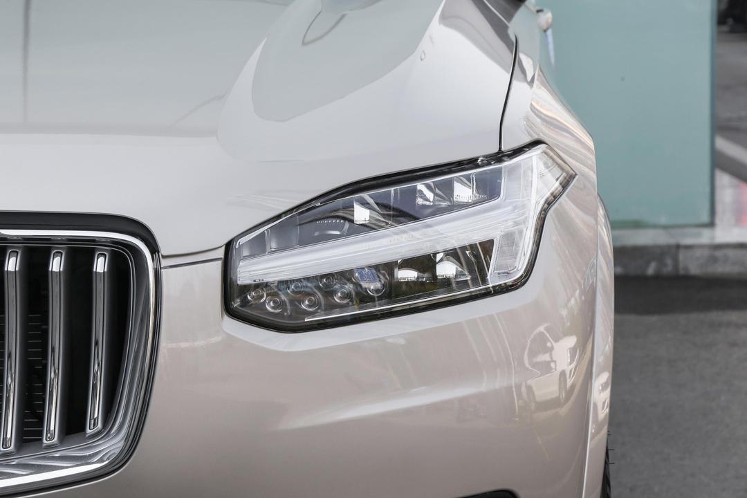 Volvo XC90 2026, фото 11