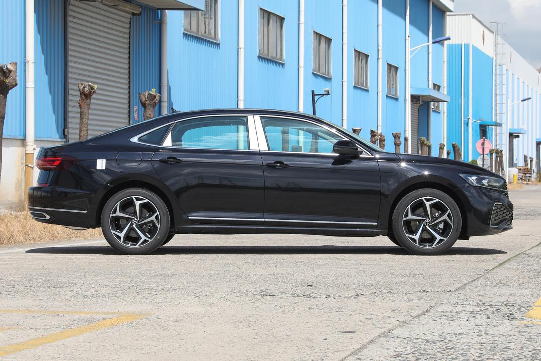 Volkswagen Passat 2026, фото 8