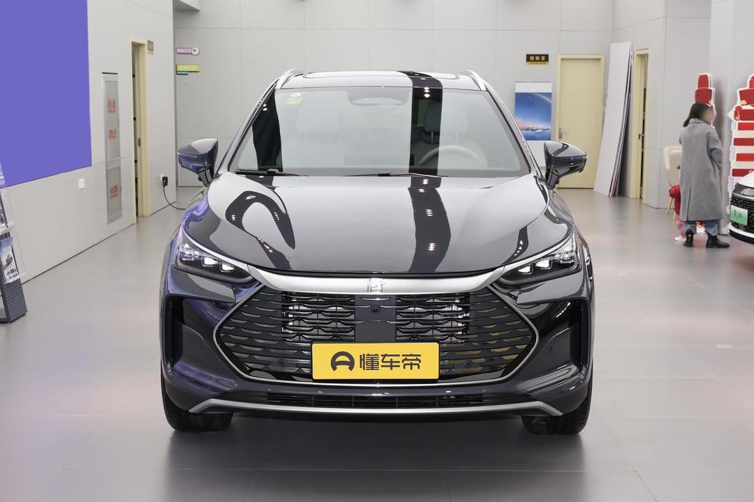BYD Tang DM 2026, фото 2