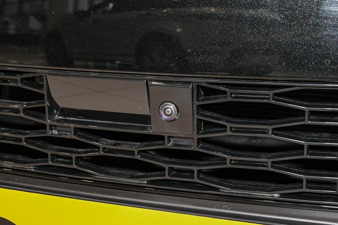 Land Rover Range Rover Sport 2026, фото 15