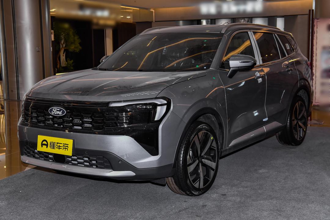 Ford EQUATOR Sport 2026, фото 1