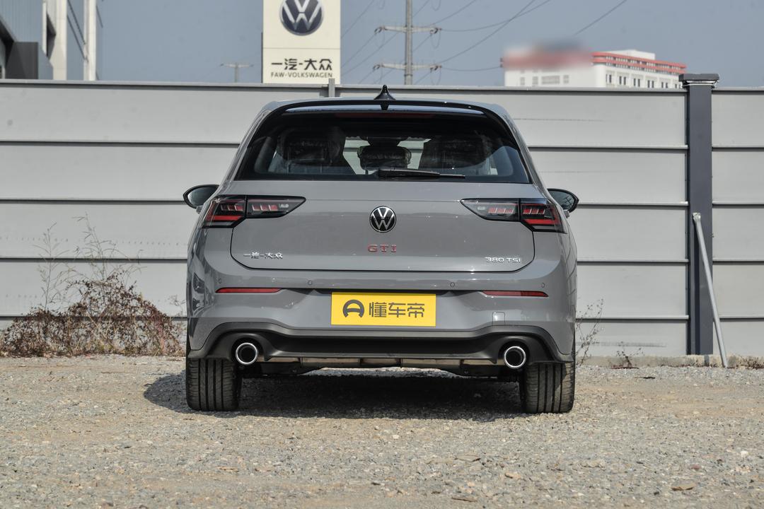 Volkswagen Golf GTI 2026, фото 6
