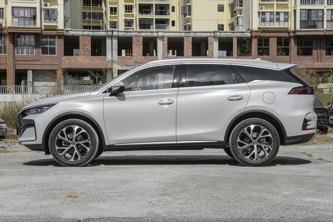 BYD Tang DM 2026, фото 4