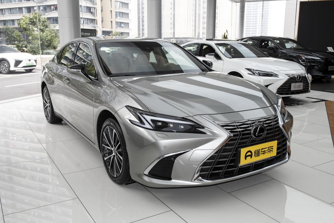 Lexus ES 2026, фото 3