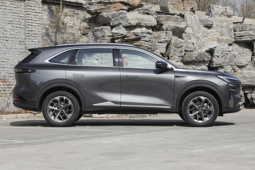 Changan CS75 PLUS 2026, фото 8