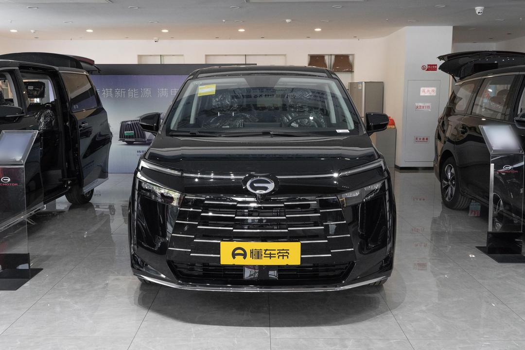 GAC E8 PHEV 2026, фото 2