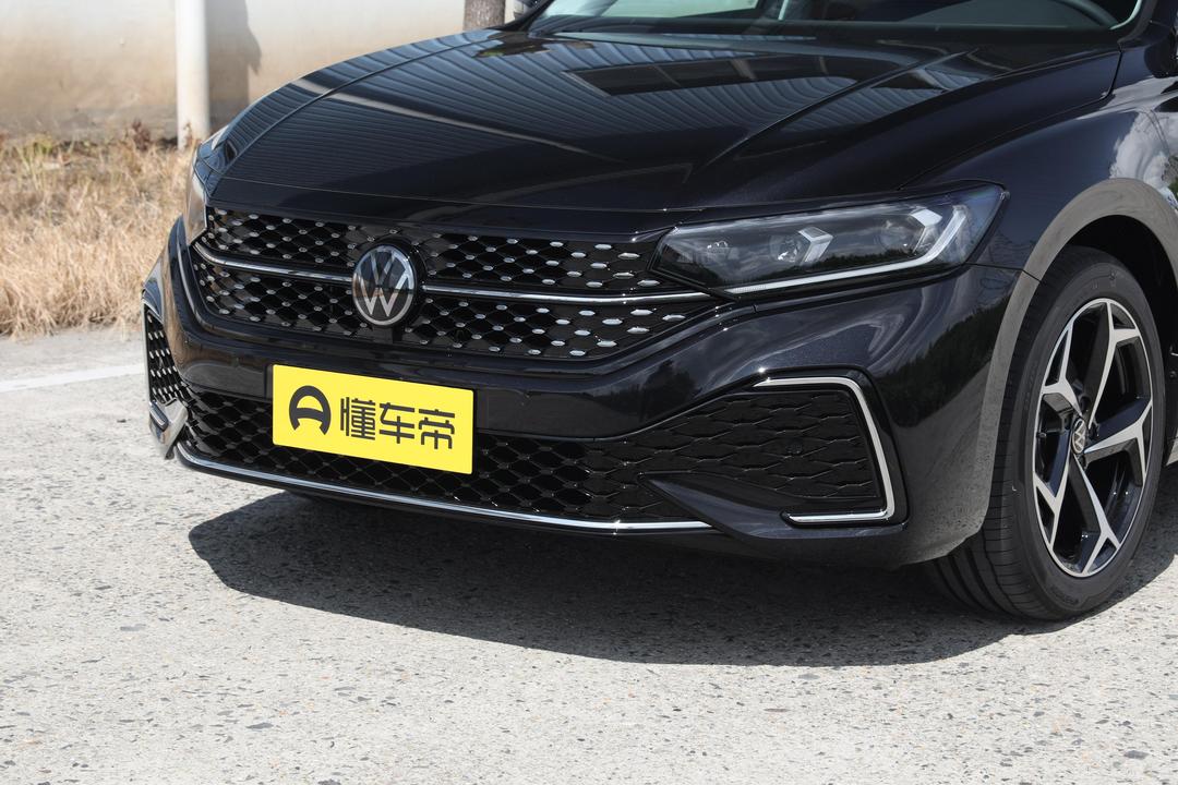 Volkswagen Passat 2026, фото 9