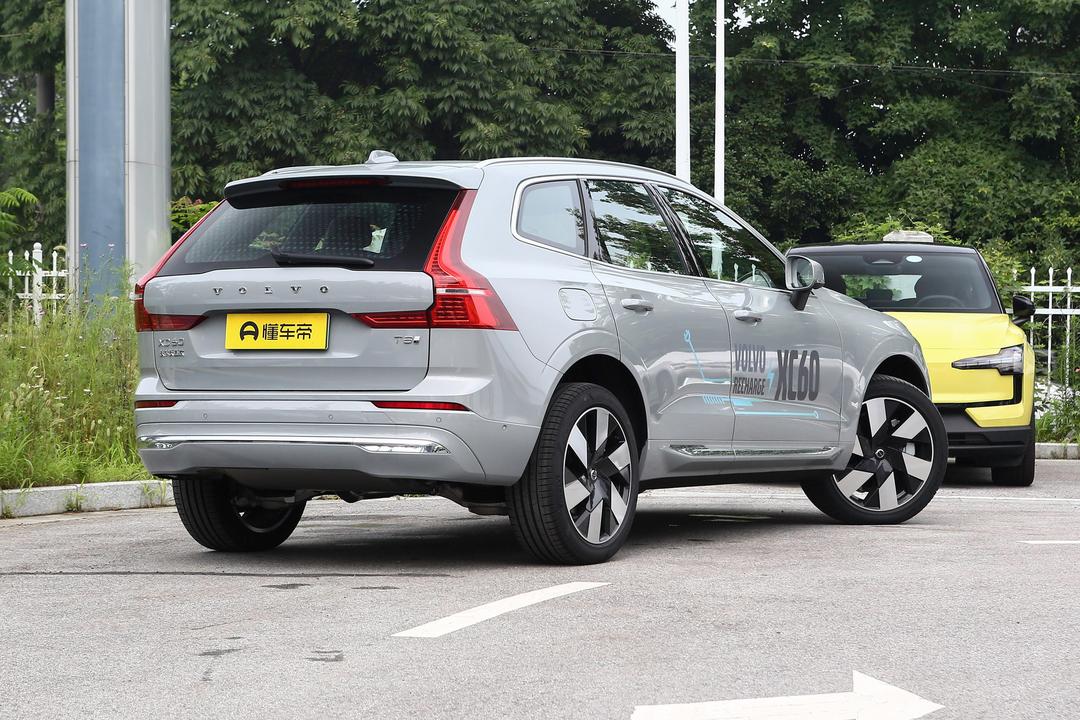 Volvo XC60 PHEV 2026, фото 7