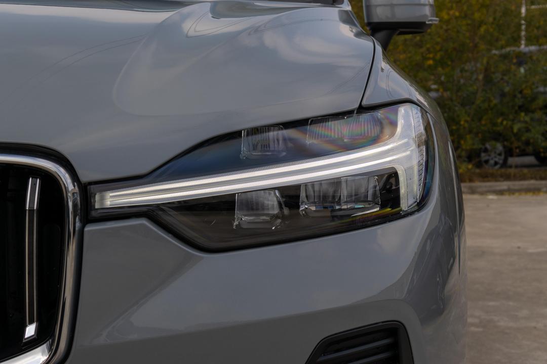 Volvo XC60 2026, фото 12