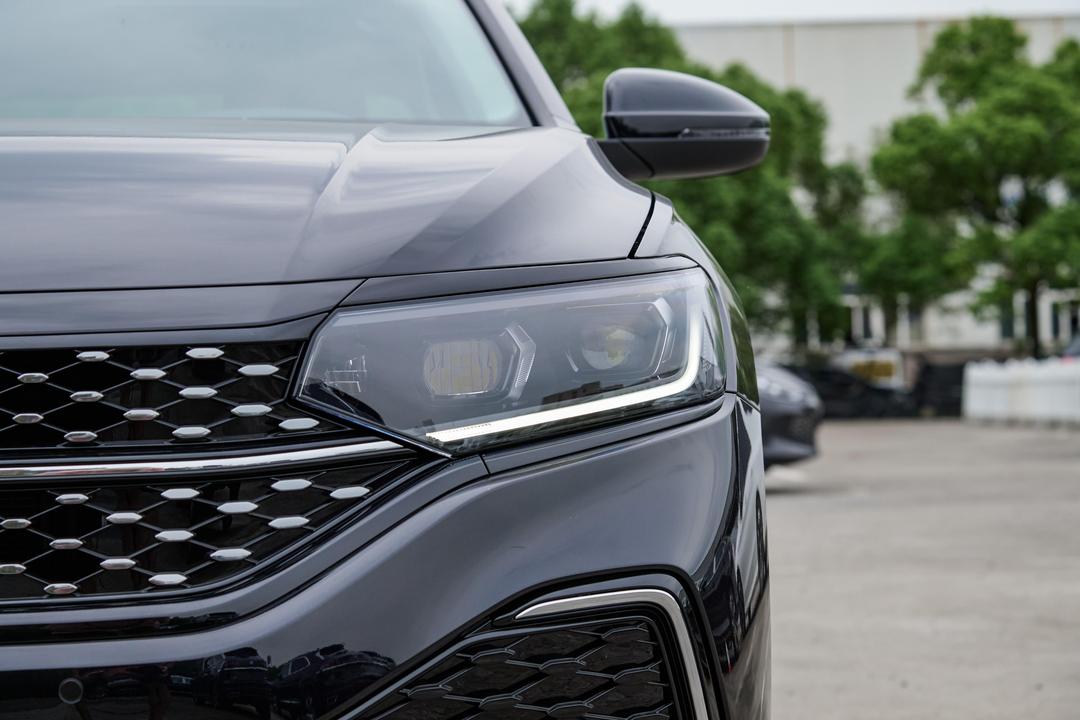 Volkswagen Passat 2026, фото 12