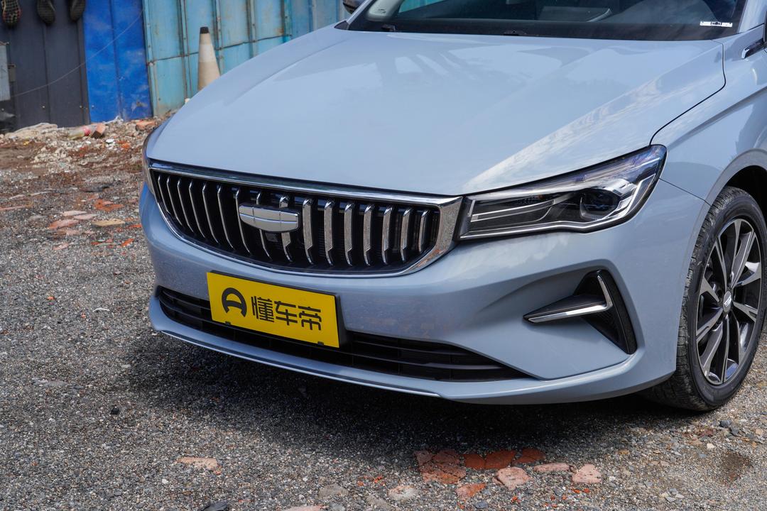 Geely Emgrand 2026, фото 9