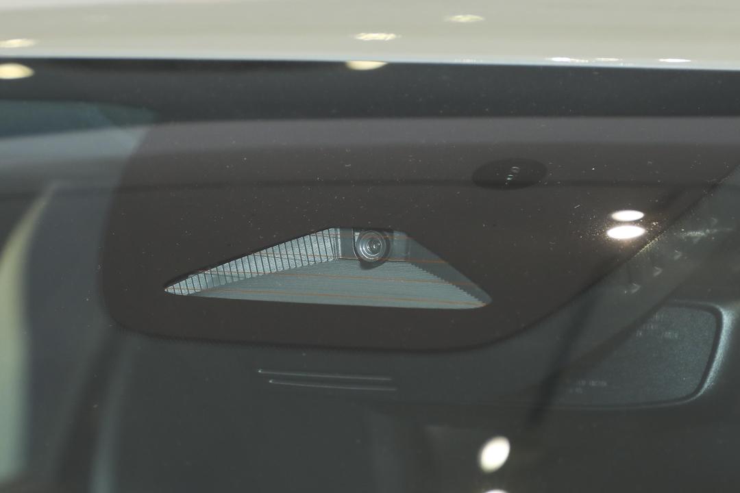 Volvo XC40 2026, фото 15