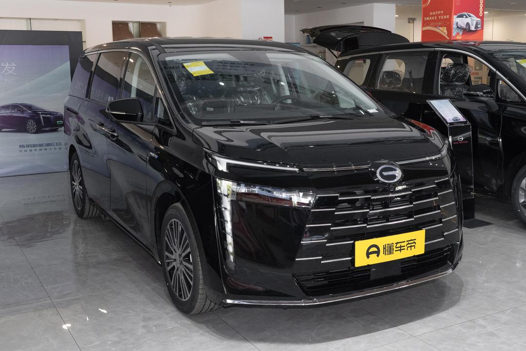 GAC E8 PHEV 2026, фото 3