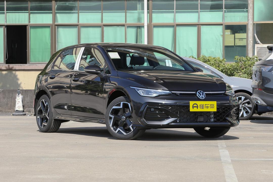 Volkswagen Golf 2026, фото 3