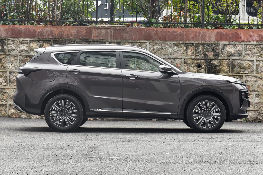 Jetour X70 PLUS 2026, фото 8