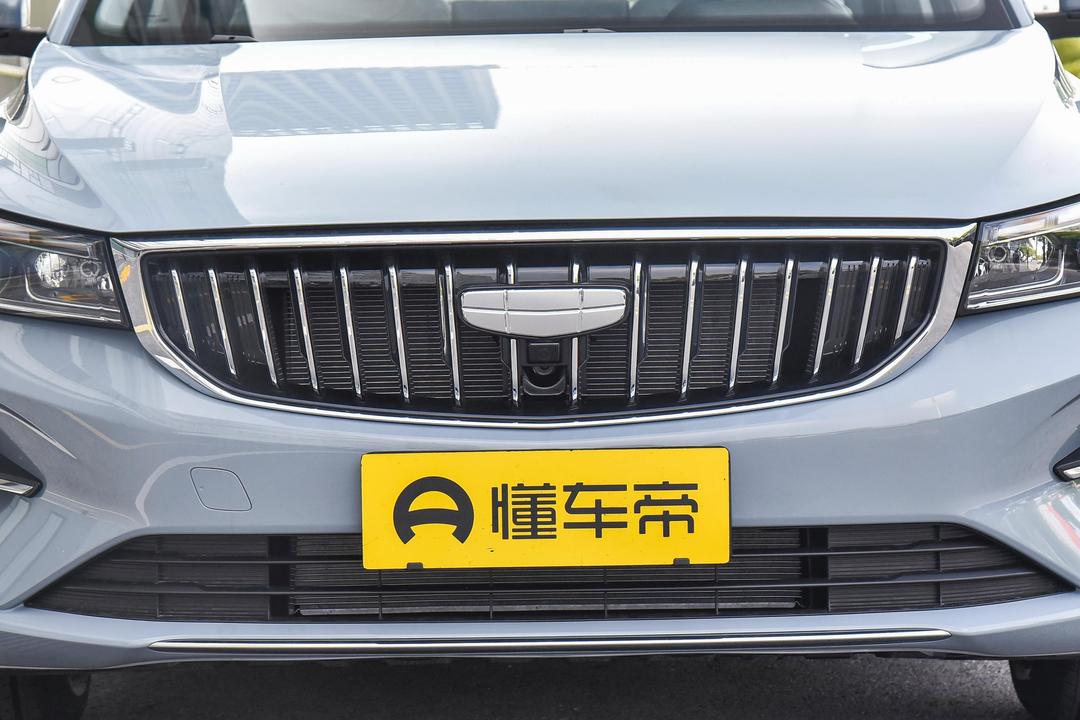 Geely Emgrand 2026, фото 10