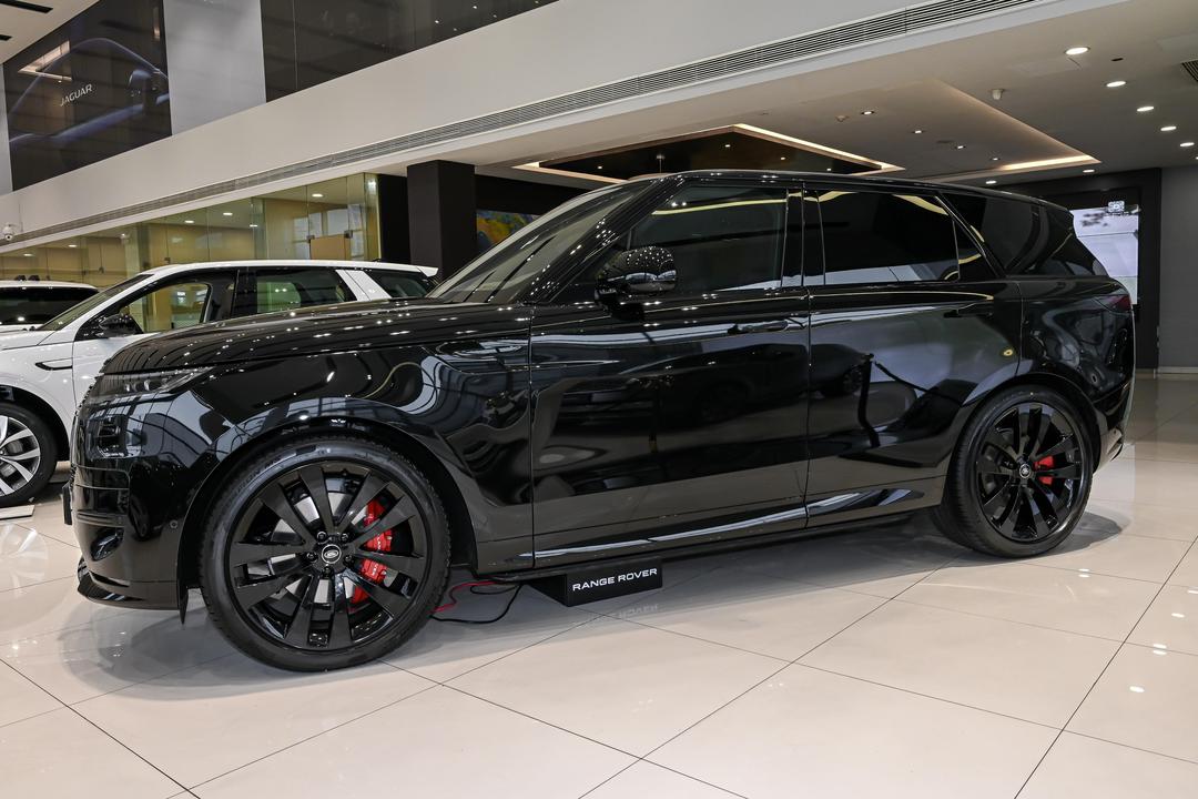 Land Rover Range Rover Sport 2026, фото 4