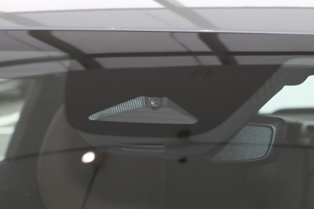 Volvo XC60 2026, фото 13