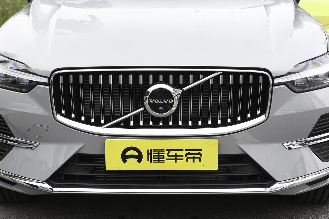 Volvo XC60 PHEV 2026, фото 10