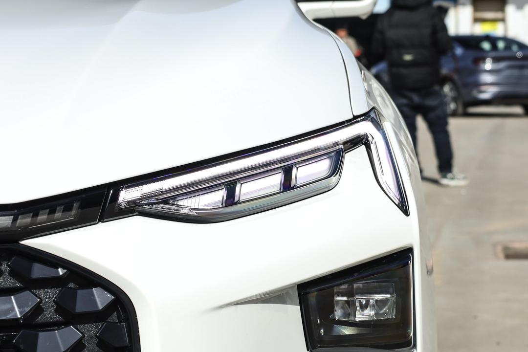 Ford Mondeo 2026, фото 12