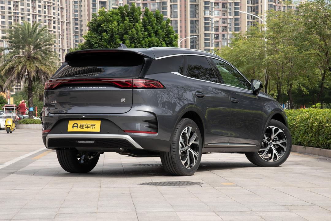 BYD Tang DM 2026, фото 7