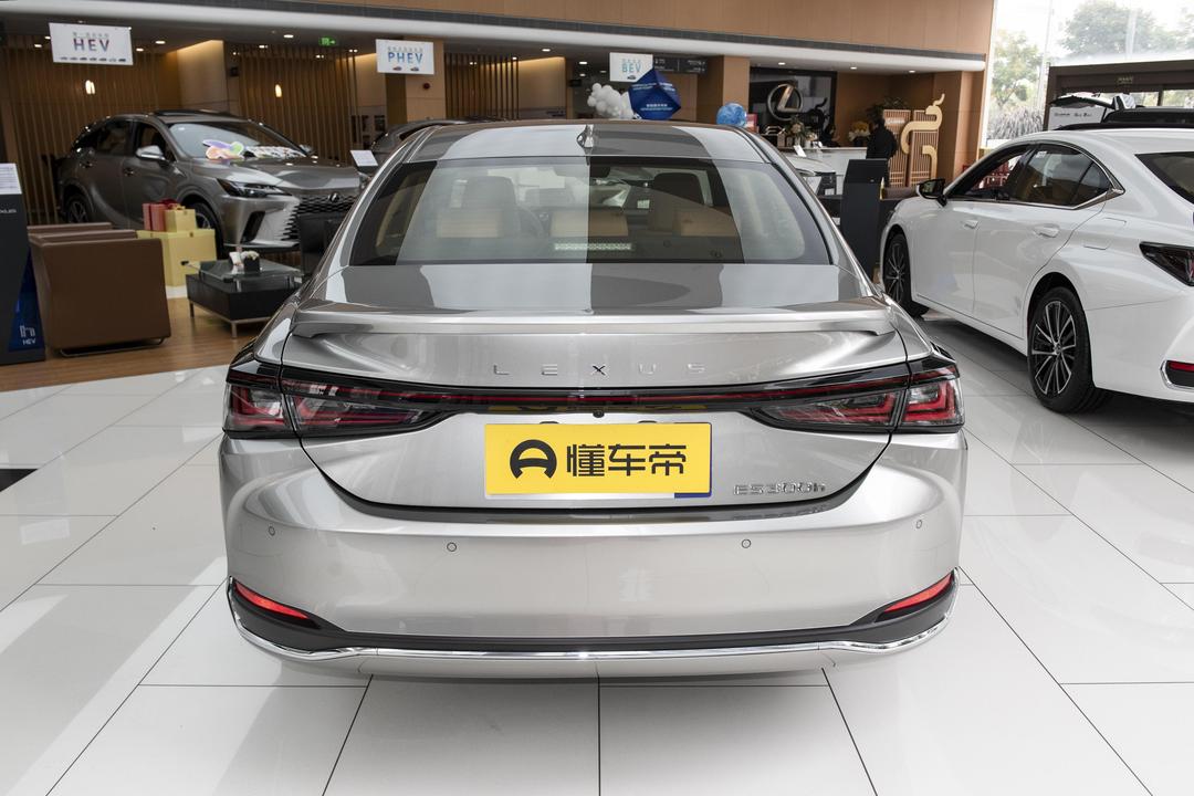Lexus ES 2026, фото 6