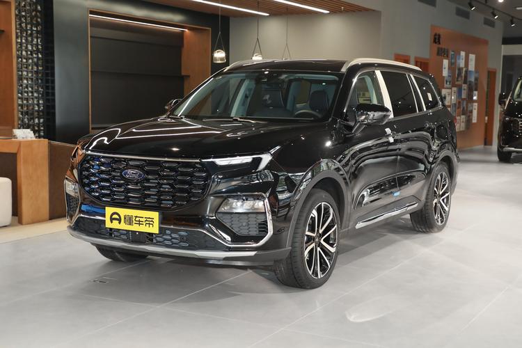 2023 EcoBoost 225 7-seater Premium Plus (2/3/2)