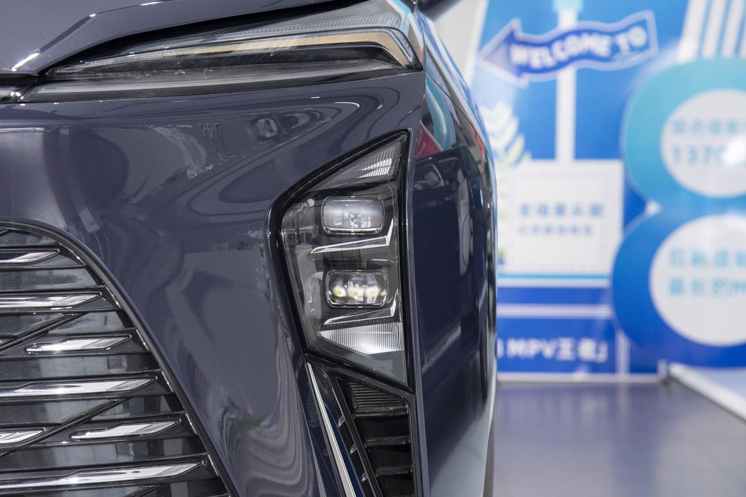 Buick GL8 2026, фото 11