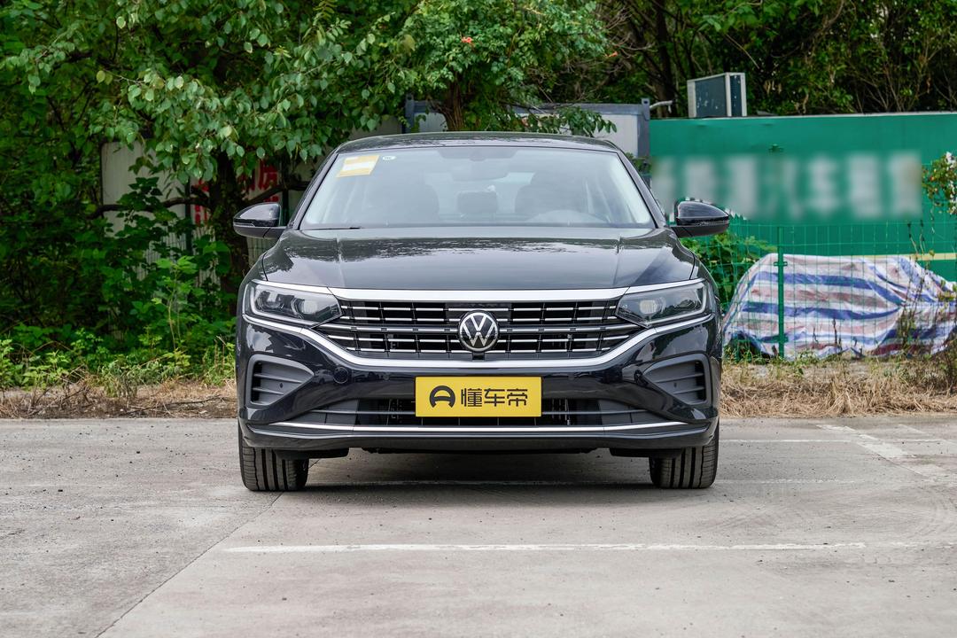 Volkswagen Passat 2026, фото 2