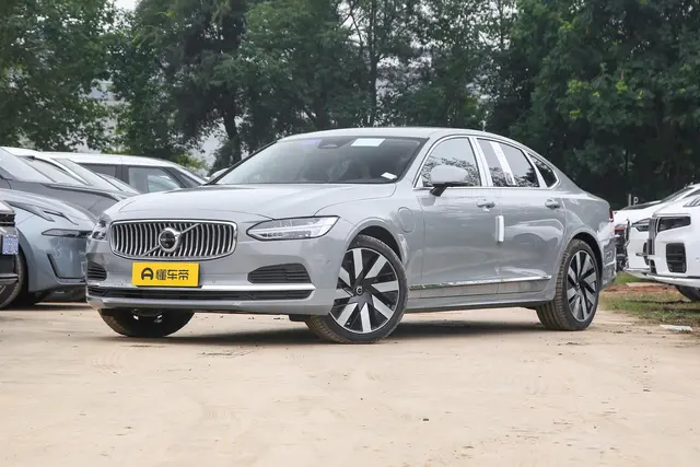Volvo S90 PHEV 2026 — купить из Китая под заказ