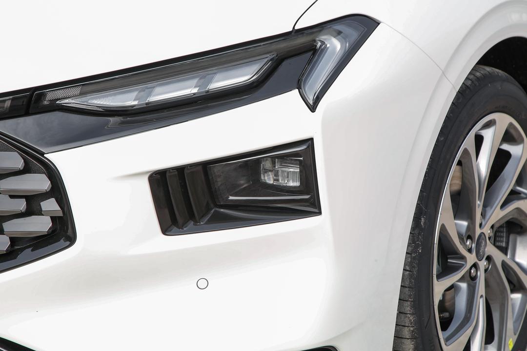 Ford Mondeo 2026, фото 13