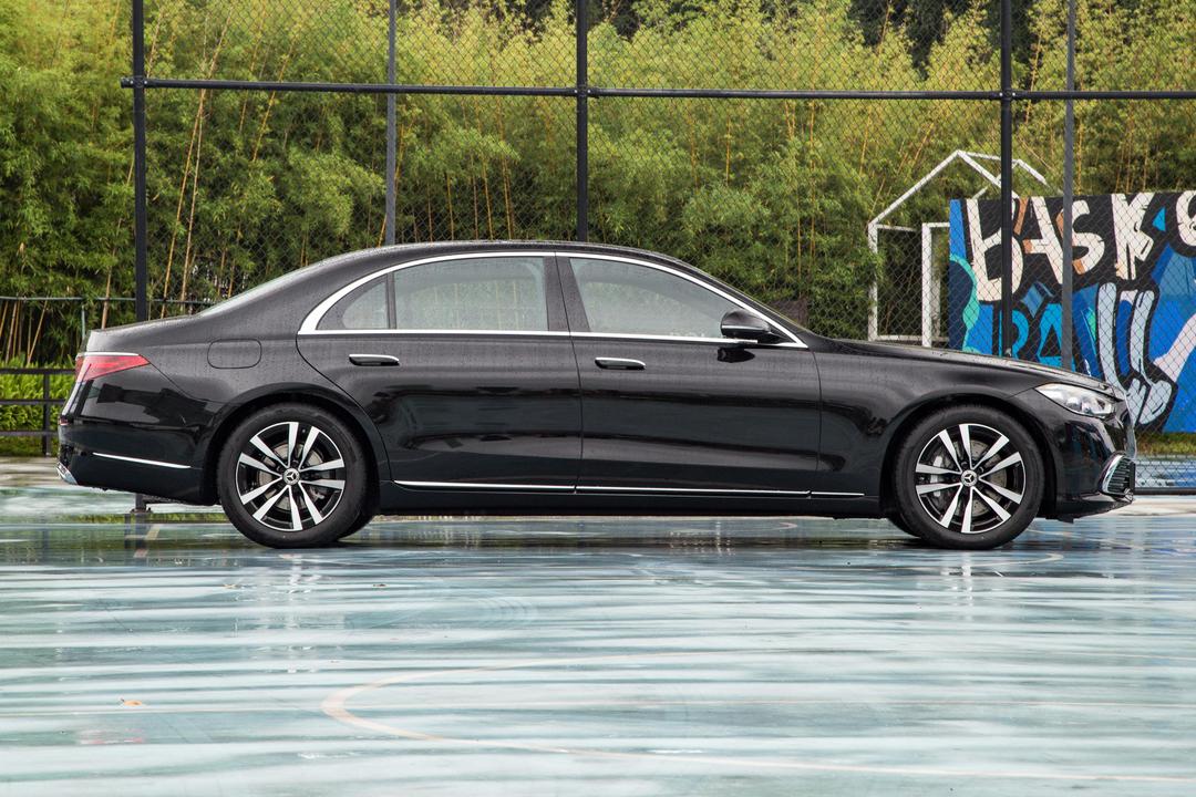 Mercedes-Benz S-Class 2026, фото 8