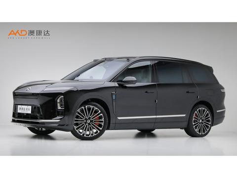Nio ES8