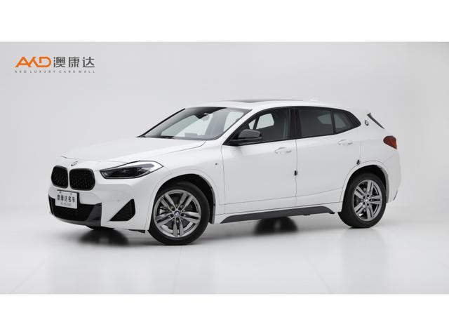 BMW X2 2023 года выпуска