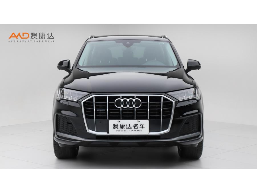 Audi Q7 2022 Черный из Китая, фото 4
