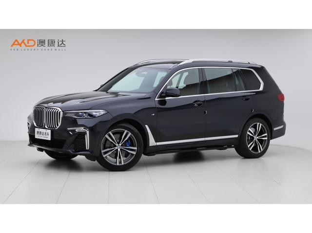 BMW X7 2021 года выпуска