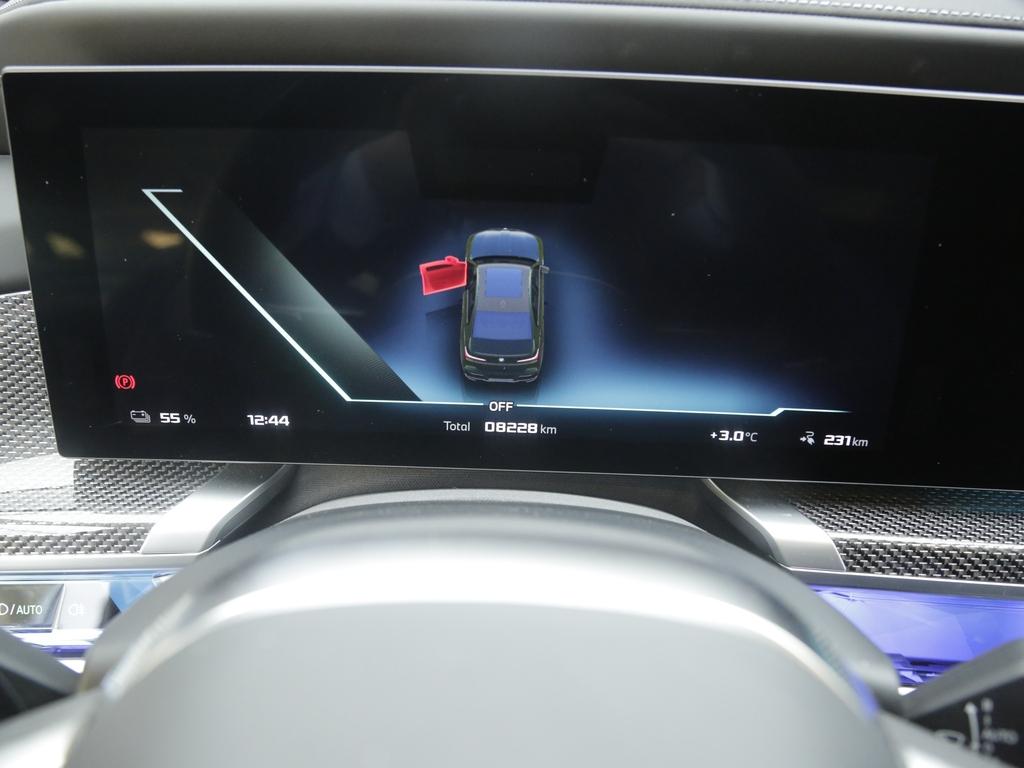 BMW i7 2023 M70L xDrive