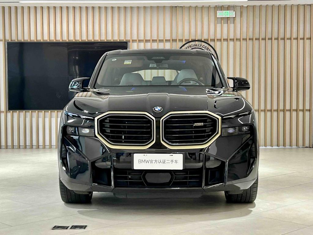BMW XM 2023 4.4T