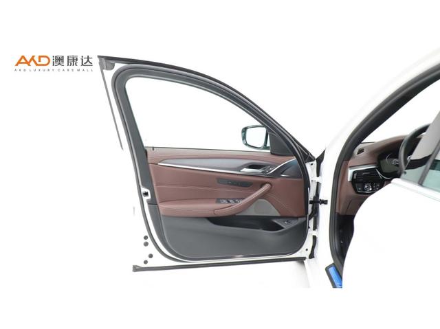 BMW 5-Series 2022 530 Li Leading M — фото 9