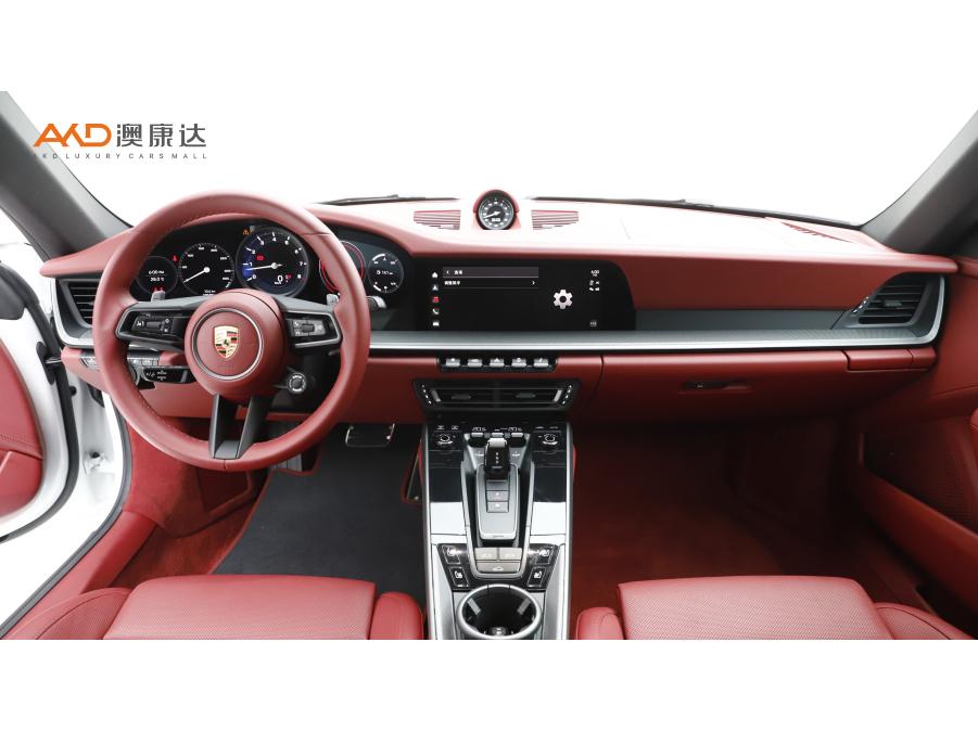Porsche 911 2024 3.0T AT 4 мест