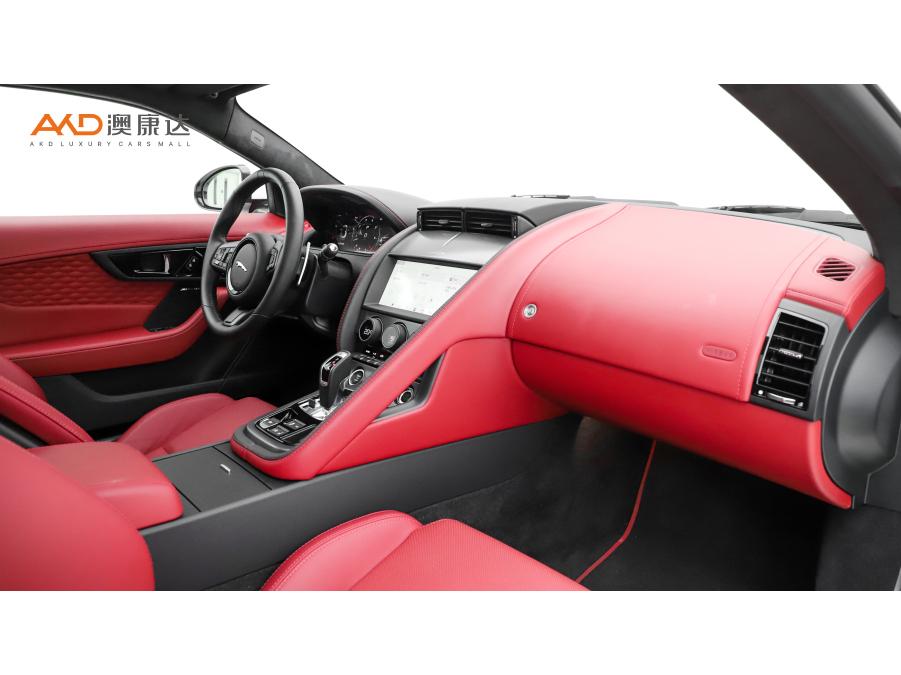 Jaguar F-Type 2024 P300 75