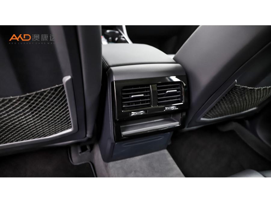 Volkswagen Touareg 2021 3.0TSI Sport