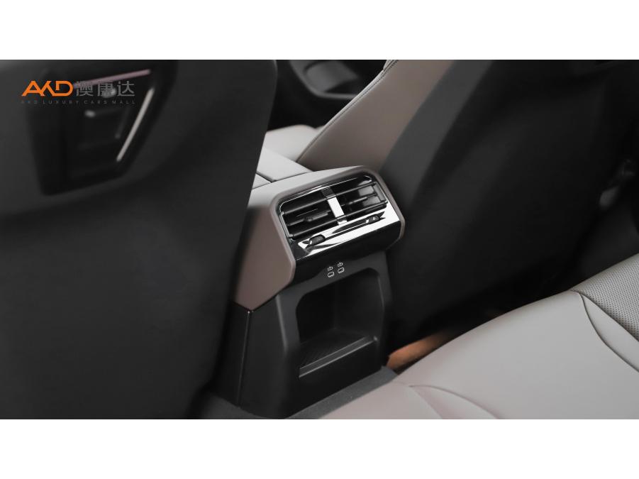 BMW 5 Series 5 2024 525i M Sport