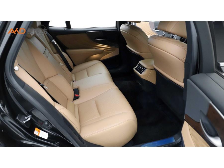 Lexus LS 2021 500h