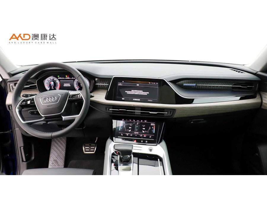 Audi Q6 2023 45TFSI quattro Light