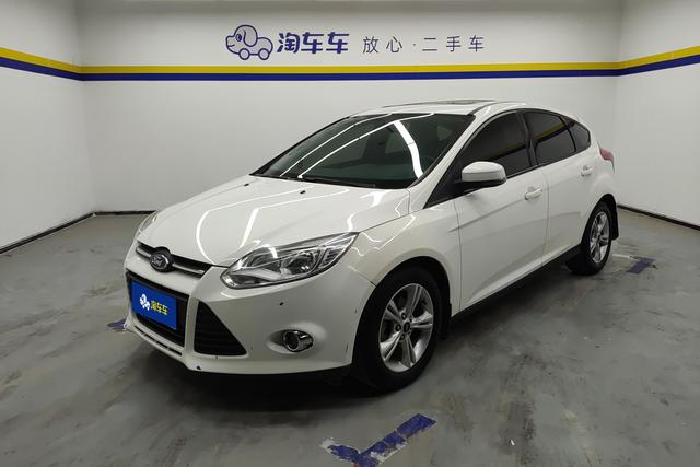 Купить Focus 2012 2-door 1.6L Auto Style по цене от 318 932 undefined на carhao.market